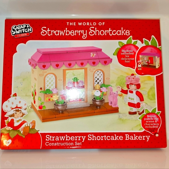 The World of Strawberry Shortcake 112 Piece Bakery Construction Set/ BNIB - Picture 1 of 13
